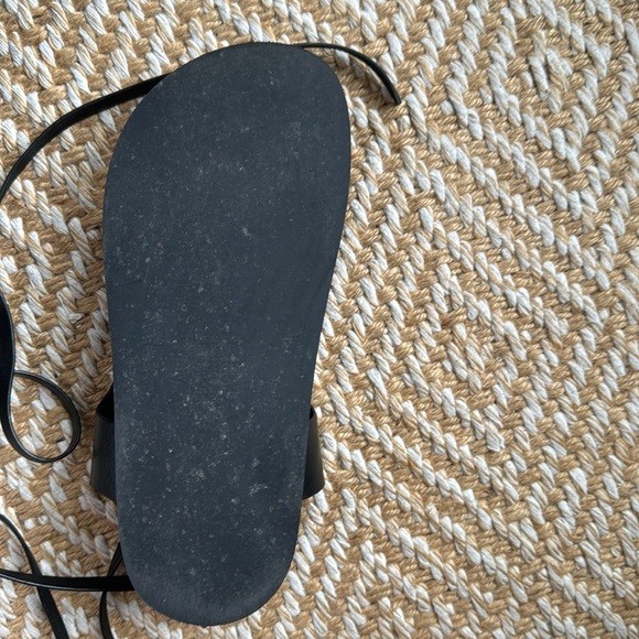 A.emery shell sandal - Picture 5 of 5